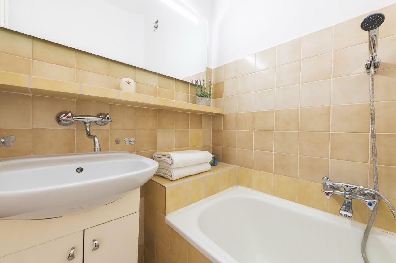 Zbawiciela Square P&O Serviced Apartments Warszawa Exteriör bild