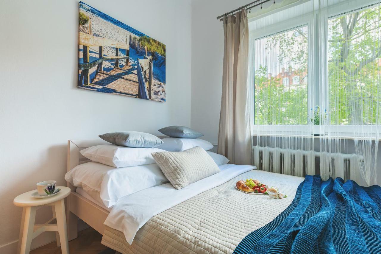 Zbawiciela Square P&O Serviced Apartments Warszawa Exteriör bild